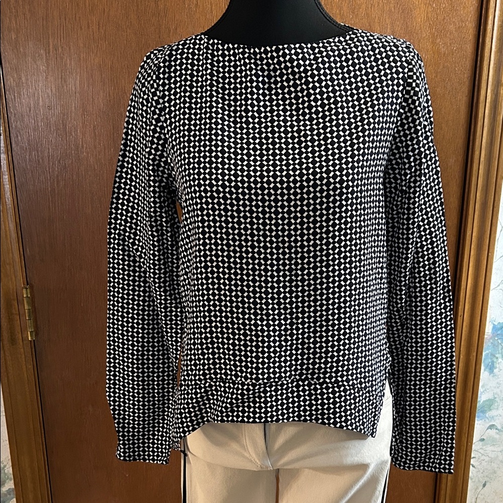 Zara Monochrome Geometric Women's Blouse